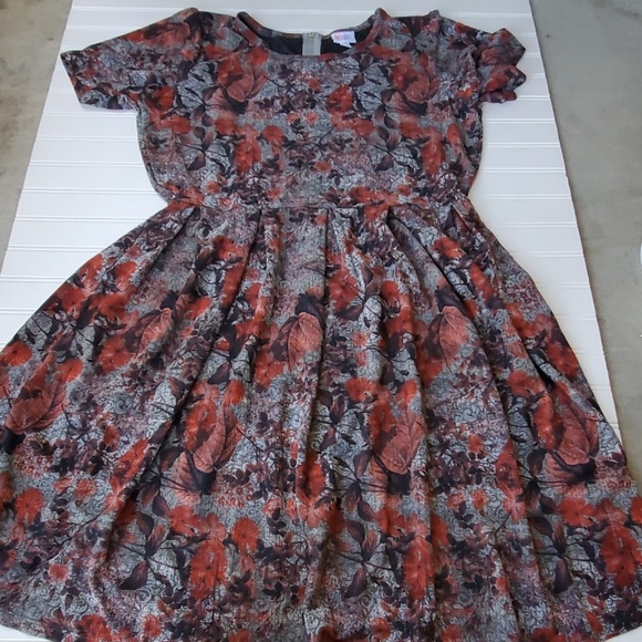 LuLaRoe Dresses & Skirts - Lularoe Floral Amelia Dress Size 3X